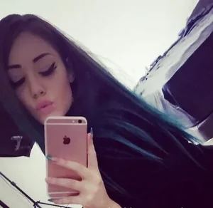 Leona